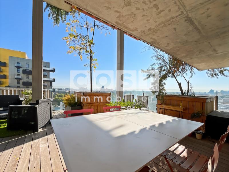 Appartement - 104 m² - 5 pièces