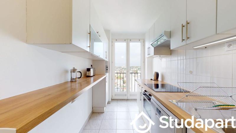 Chambre - 10 m² - 1 pièce