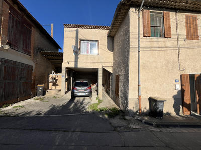 Maison - 83 m² - 5 pièces