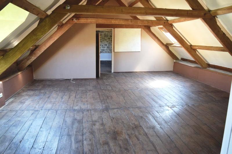 Maison - 202 m² - 9 pièces