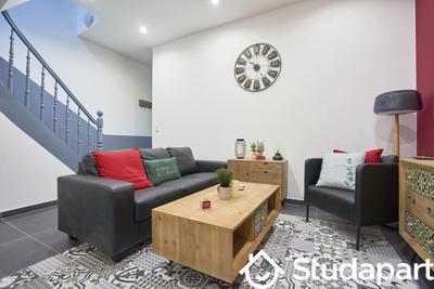 Chambre - 13 m² - 1 pièce