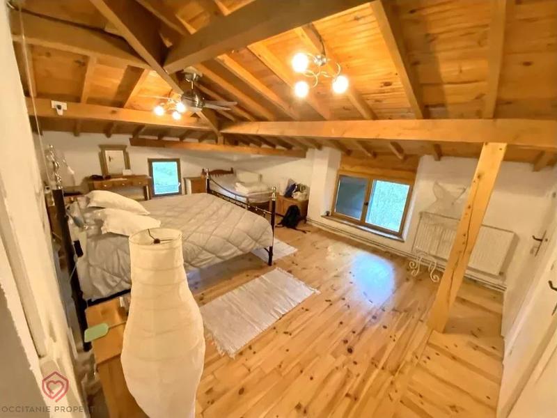 Maison - 160 m² - 5 pièces