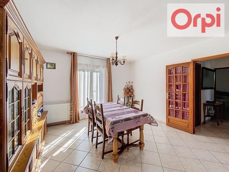 Maison - 140 m² - 6 pièces