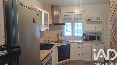 Maison - 96 m² - 5 pièces