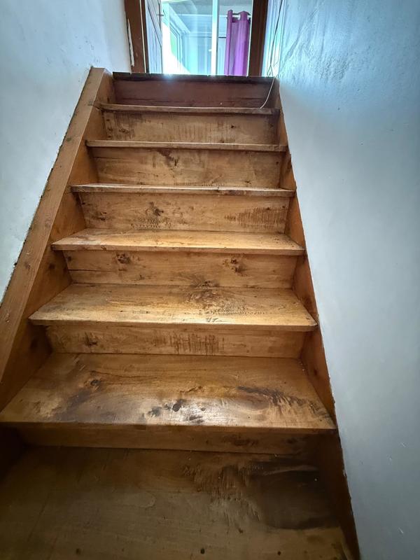 Maison - 205 m² - 9 pièces