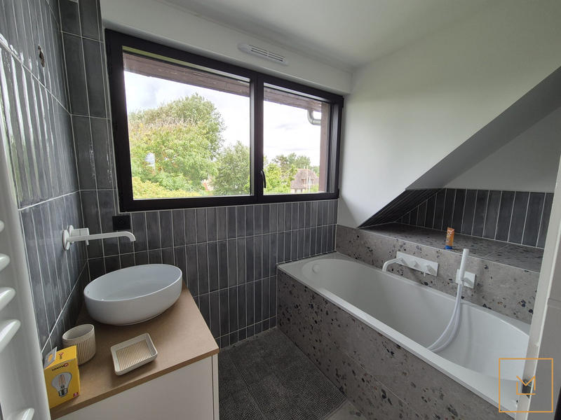 Appartement - 86 m² - 5 pièces