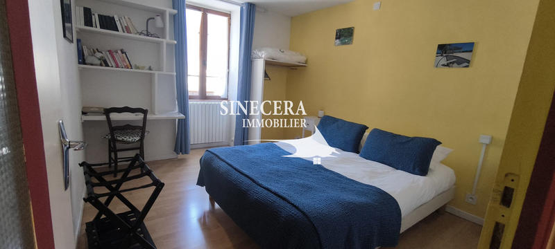 Maison - 350 m² - 17 pièces