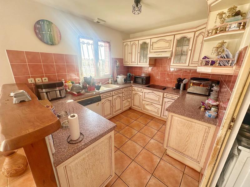 Villa - 100 m² - 6 pièces