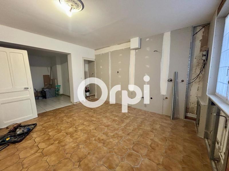 Maison - 237 m² - 5 pièces