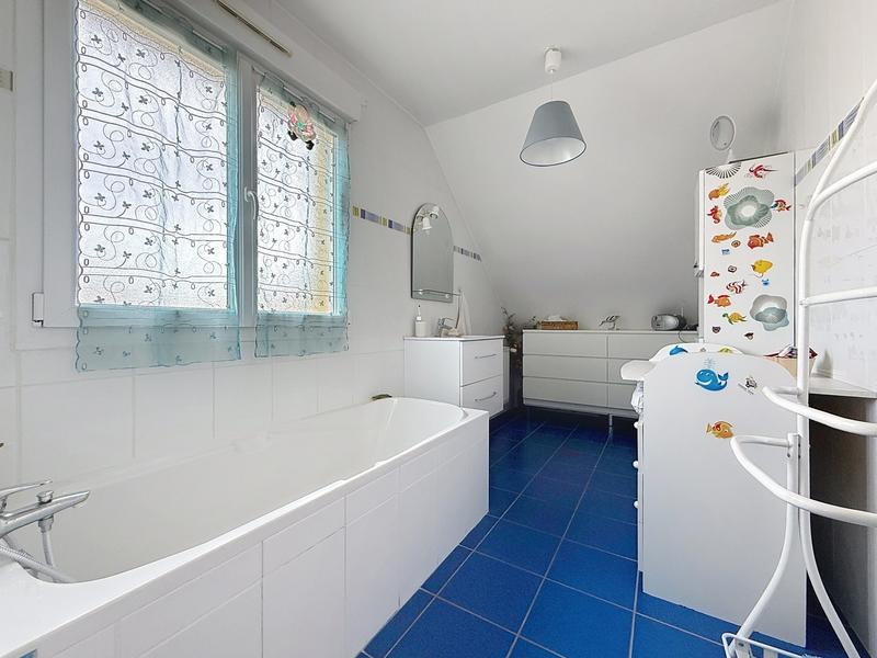 Maison - 112 m² - 5 pièces