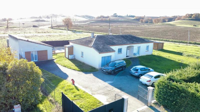 Propriété - 132 m² - 6 pièces