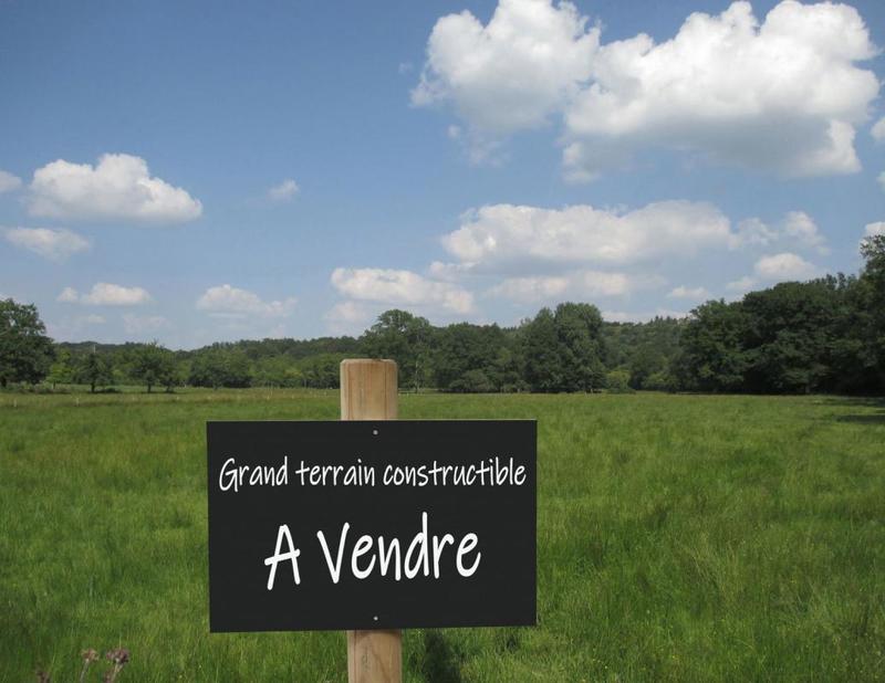 Terrain constructible - 2 577 m²