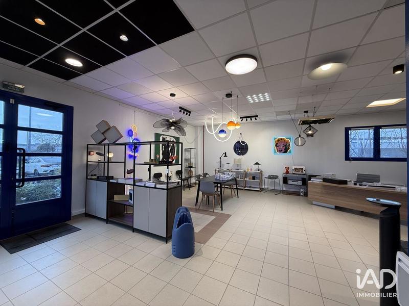 Local commercial - 200 m²