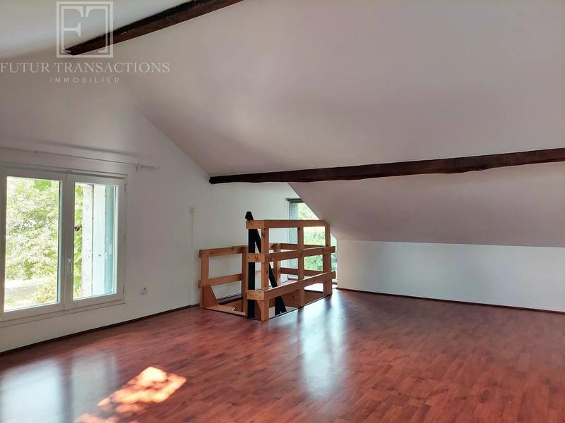 Maison - 103 m² - 7 pièces