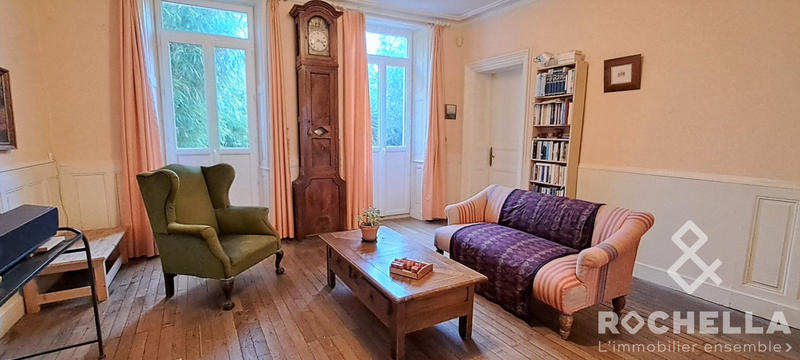 Maison ancienne - 320 m² - 10 pièces