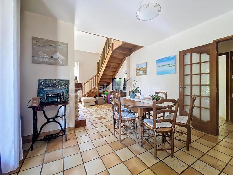 Maison - 143 m² - 6 pièces