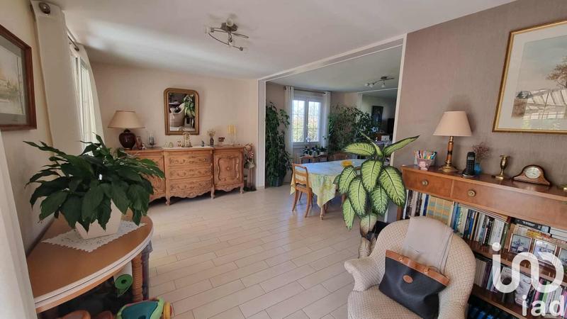 Maison - 136 m² - 6 pièces