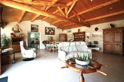 Maison - 165 m² - 4 pièces