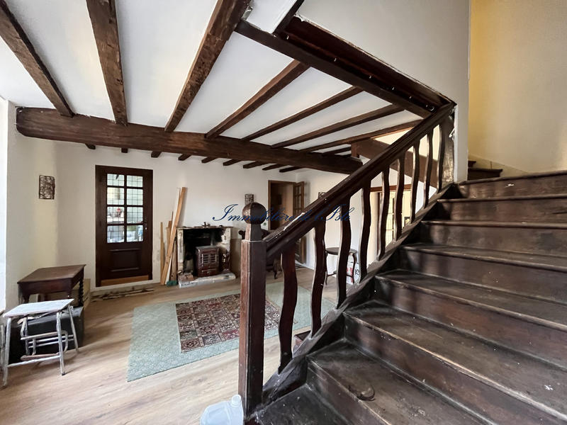 Maison - 300 m² - 10 pièces