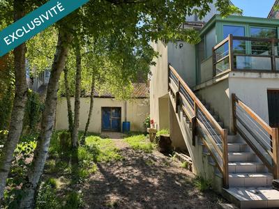 Maison - 99 m² - 4 pièces