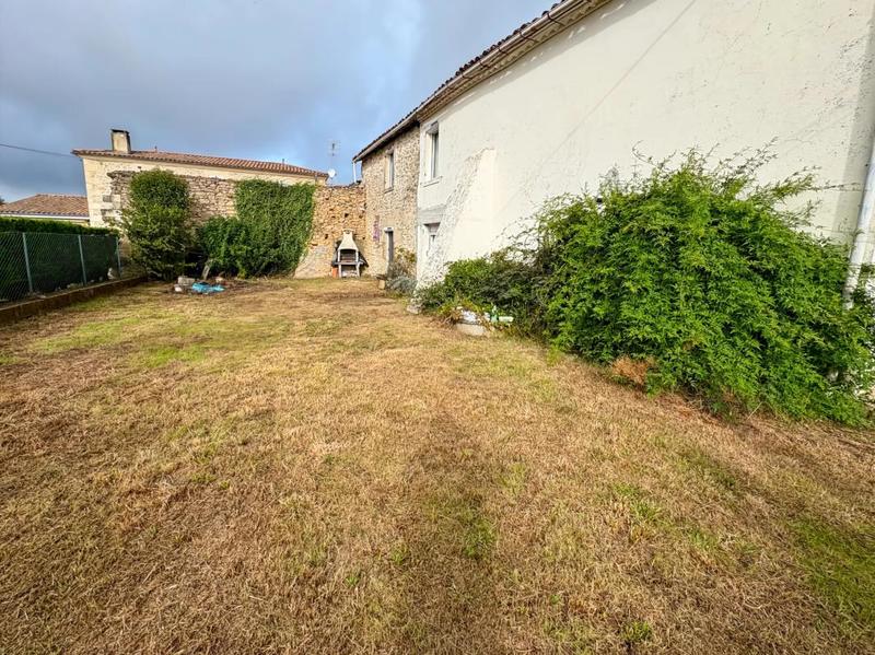 Maison de village - 140 m² - 5 pièces