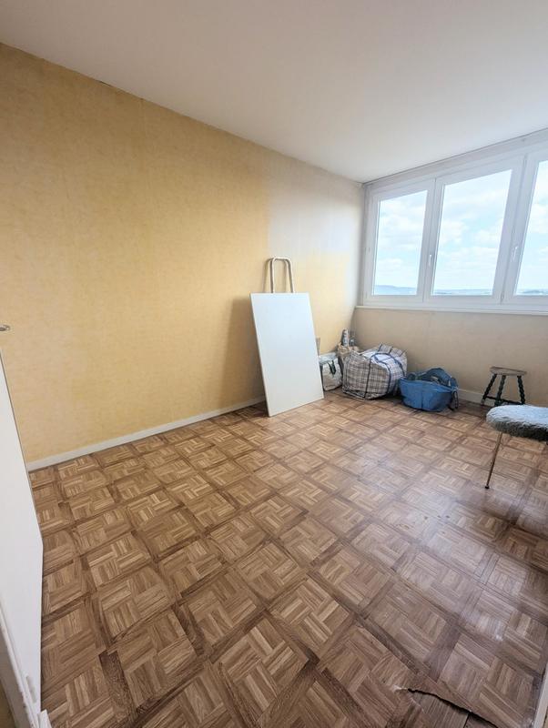 Appartement - 70 m² - 4 pièces
