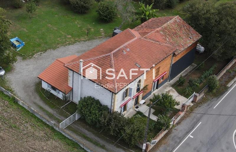 Maison - 179 m² - 5 pièces