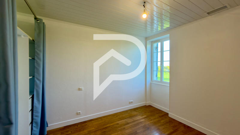 Maison - 98 m² - 4 pièces