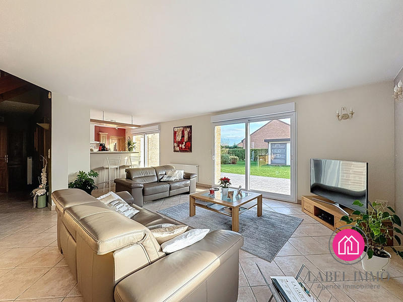 Maison - 120 m² - 4 pièces