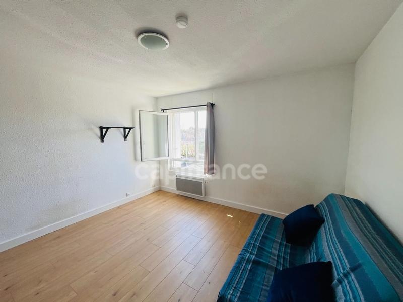 Studio - 27 m² - 1 pièce