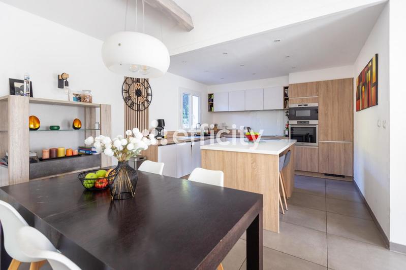 Villa - 108 m² - 5 pièces