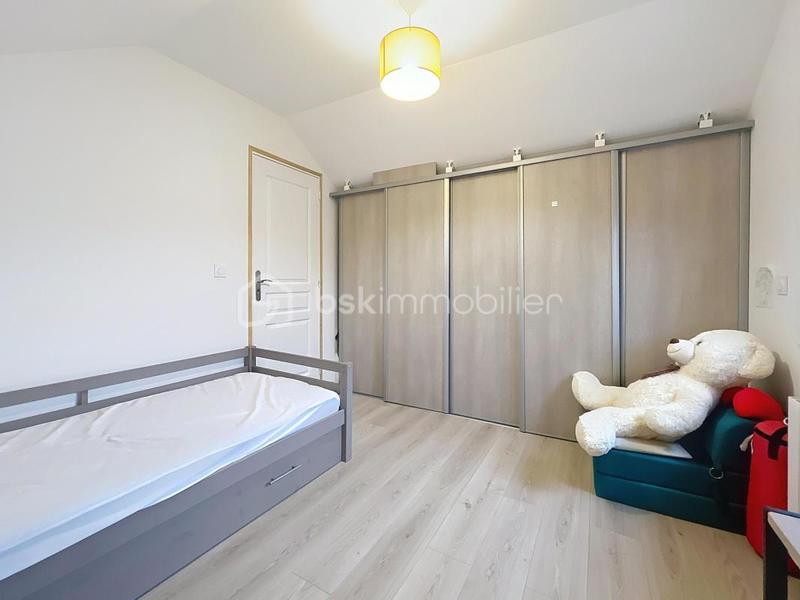 Maison traditionnelle - 75 m² - 4 pièces