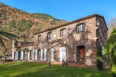 Maison - 162 m² - 4 pièces