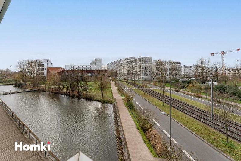 Appartement - 80 m² - 4 pièces