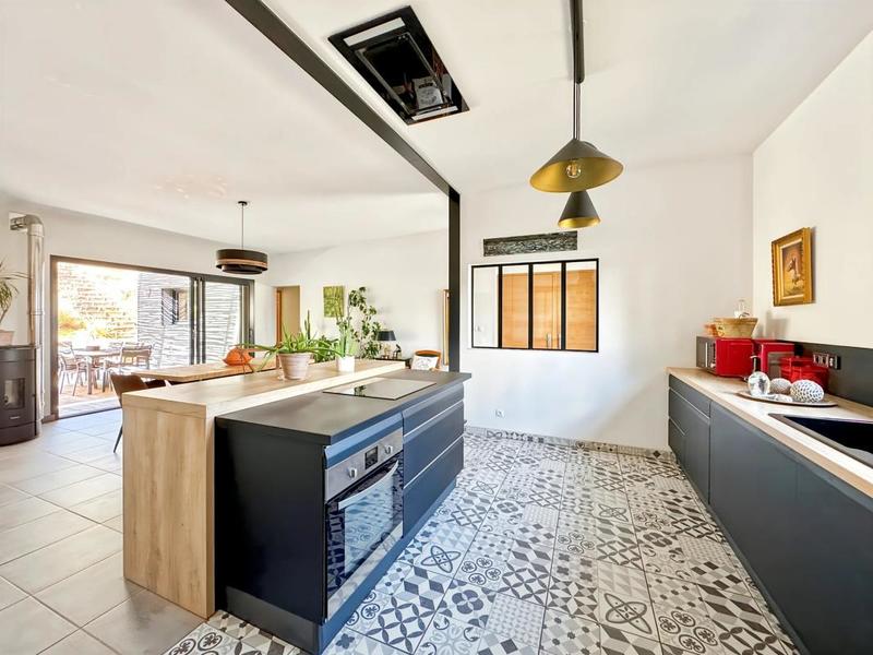 Villa - 160 m² - 5 pièces