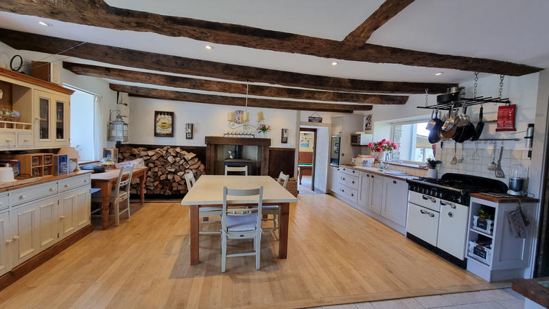 Maison - 162 m² - 6 pièces