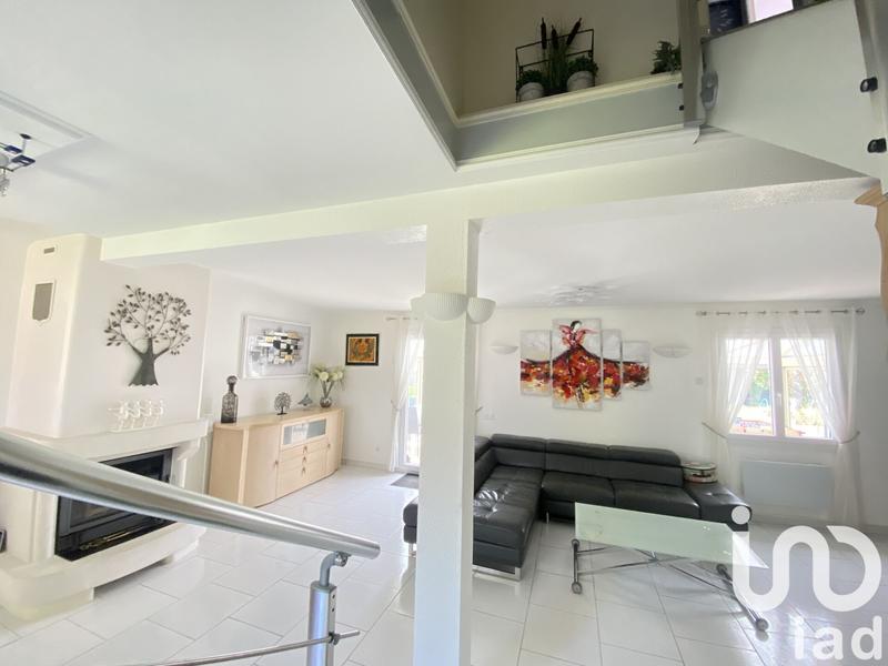 Maison - 191 m² - 7 pièces