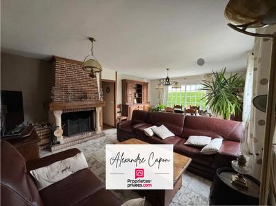 Maison - 163 m² - 8 pièces