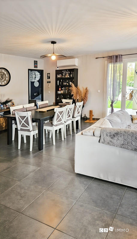 Maison - 135 m² - 6 pièces