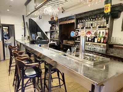 Local commercial - 45 m² - 3 pièces