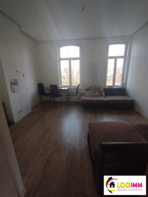 Maison de ville - 85 m² - 5 pièces