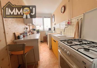 Appartement - 67 m² - 4 pièces