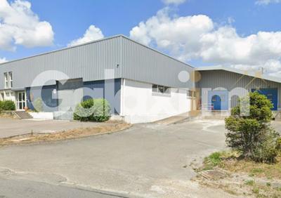 Entrepôt - 2 000 m²