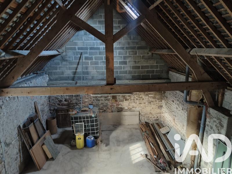 Maison - 122 m² - 9 pièces