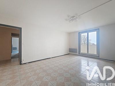 Appartement - 79 m² - 4 pièces