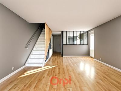 Duplex - 70 m² - 3 pièces