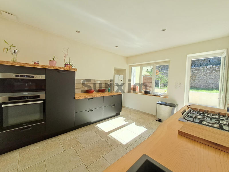 Villa - 160 m² - 5 pièces