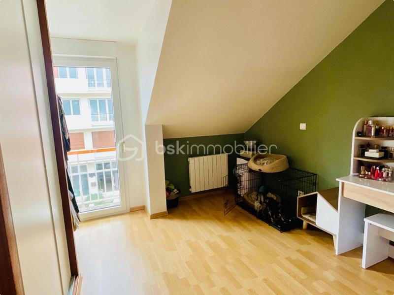 Appartement - 79 m² - 4 pièces