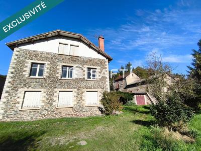 Maison - 212 m² - 8 pièces