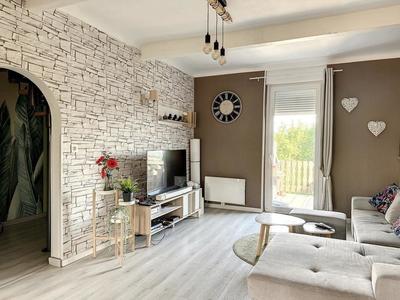 Appartement - 135 m² - 7 pièces